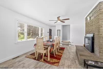 323 Main St, Ogdensburg, NJ 07439 - Photo 25