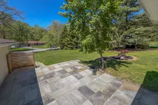 8 Woodland Dr, Washington Township, NJ 07853 - Photo 31