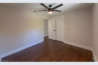 8 Woodland Dr, Washington Township, NJ 07853 - Photo 27
