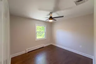 8 Woodland Dr, Washington Township, NJ 07853 - Photo 15
