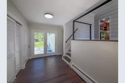 8 Woodland Dr, Washington Township, NJ 07853 - Photo 19
