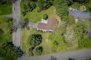 8 Woodland Dr, Washington Township, NJ 07853 - Photo 35
