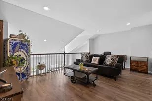 712 Firethorn Dr, Union Township, NJ 07083 - Photo 11