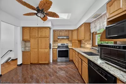 3 Nice Pl, Hopatcong, NJ 07843 - Photo 9