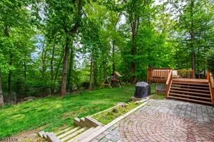 32 Foremost Mountain Rd, Montville Township, NJ 07082 - Photo 11