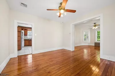 146 N Sussex St, Dover, NJ 07801 - Photo 13