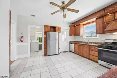 146 N Sussex St, Dover, NJ 07801 - Photo 15