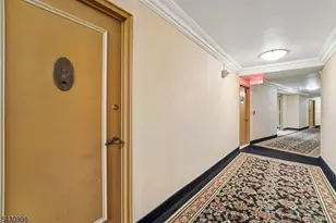 2000 Linwood Ave, Fort Lee, NJ 07024 - Photo 3