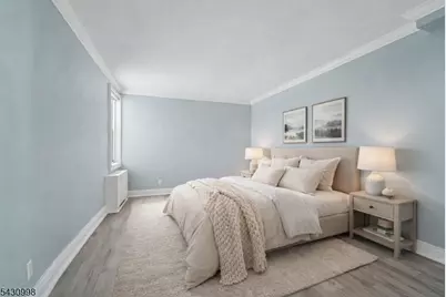 2000 Linwood Ave #4P, Fort Lee, NJ 07024 - Photo 13