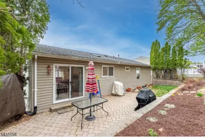 54 Highview Ter, Rockaway Township, NJ 07801 - Photo 11