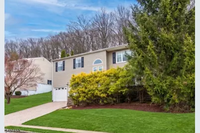 54 Highview Ter, Rockaway Township, NJ 07801 - Photo 15