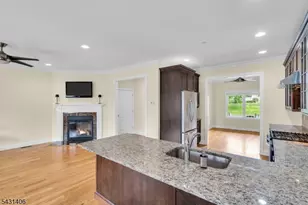 4A Foley Square, New Providence, NJ 07974 - Photo 13