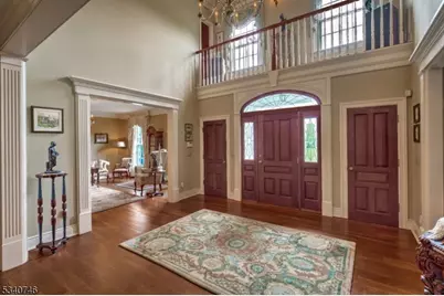 13 Glennon Farm Ln, Tewksbury Township, NJ 08833 - Photo 5