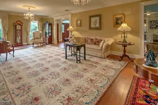 13 Glennon Farm Ln, Tewksbury Township, NJ 08833 - Photo 7