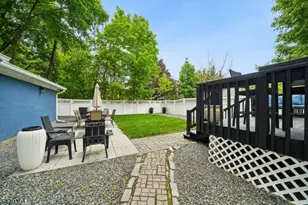 12 Rosedale Ave, Morris Plains, NJ 07950 - Photo 19