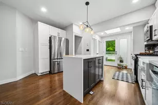 12 Rosedale Ave, Morris Plains, NJ 07950 - Photo 7