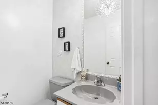 10 Fells Manor Rd, Caldwell, NJ 07006 - Photo 13