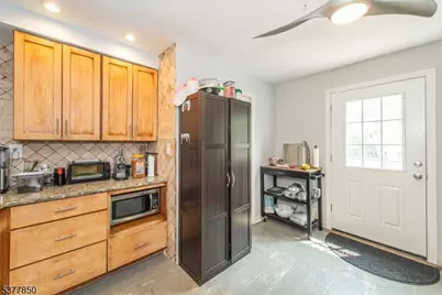 69 Forest St #69, Montclair, NJ 07042 - Photo 11