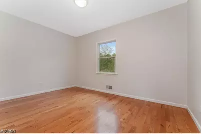 37 Woodland Heights Circl, Lebanon Township, NJ 08826 - Photo 25