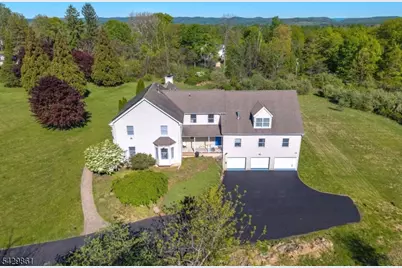 37 Woodland Heights Circl, Lebanon Township, NJ 08826 - Photo 7