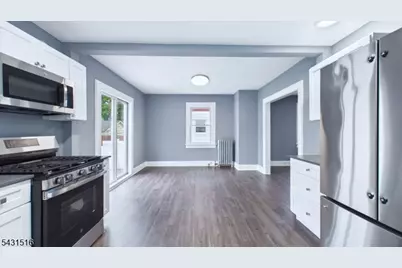 71 Leslie St, East Orange, NJ 07017 - Photo 5