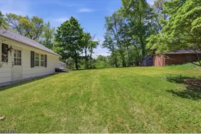 9 Roosevelt Rd, Readington, NJ 08889 - Photo 19