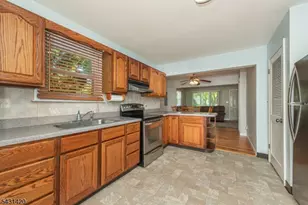 47 Burnside Pl, Wanaque, NJ 07420 - Photo 11
