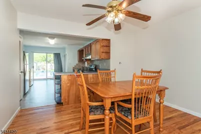 47 Burnside Pl, Wanaque, NJ 07420 - Photo 9