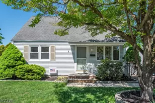 47 Burnside Pl, Wanaque, NJ 07420 - Photo 1