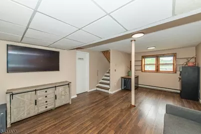 5 Valley Dr W, Vernon Twp., NJ 07418 - Photo 27