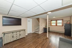 5 Valley Dr W, Vernon Twp., NJ 07418 - Photo 27