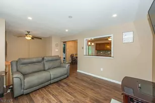 5 Valley Dr W, Vernon Twp., NJ 07418 - Photo 13