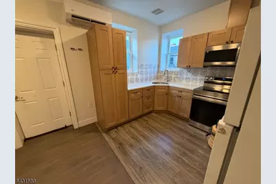 64 Mott St #2, Newark, NJ 07105 - Photo 13