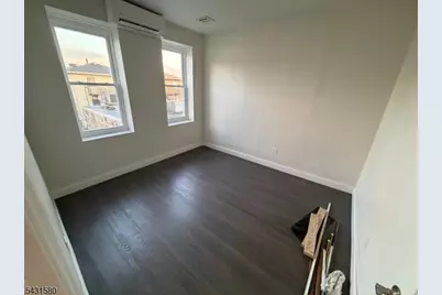 64 Mott St #2, Newark, NJ 07105 - Photo 11