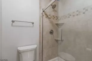 18 Pine Ct, Bedminster Township, NJ 07921 - Photo 19