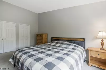 18 Pine Court #18, Bedminster Township, NJ 07921 - Photo 17