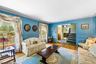 20 E Circuit Dr, Roxbury Township, NJ 07876 - Photo 3