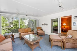20 E Circuit Dr, Roxbury Township, NJ 07876 - Photo 15