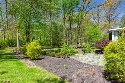 20 E Circuit Dr, Roxbury Township, NJ 07876 - Photo 25