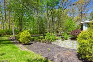 20 E Circuit Dr, Roxbury Township, NJ 07876 - Photo 25