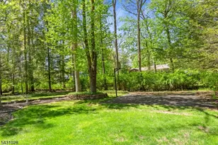 20 E Circuit Dr, Roxbury Township, NJ 07876 - Photo 27
