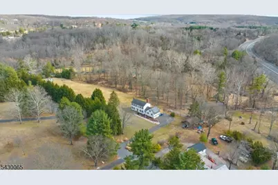 27 Cratetown Rd, Clinton Township, NJ 08833 - Photo 3