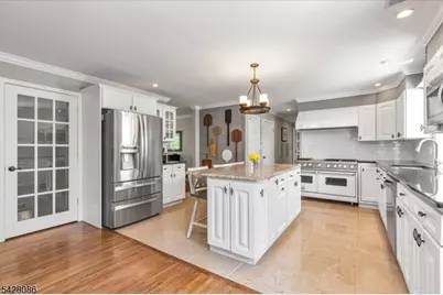 23 Saint Johns Pl, Fanwood, NJ 07023 - Photo 15