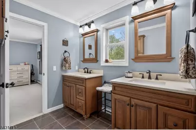 421 Glen Ridge Rd, Vernon, NJ 07422 - Photo 25