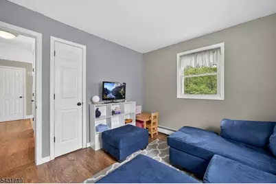 421 Glen Ridge Rd, Vernon, NJ 07422 - Photo 19