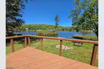 32 Telemark Rd, Rockaway Township, NJ 07866 - Photo 7