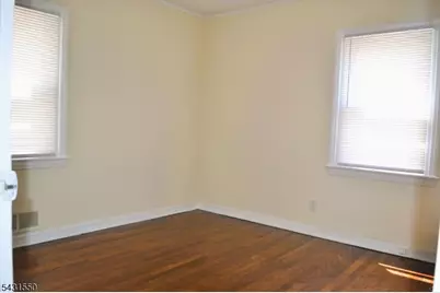 495 Mount Prospect Ave, Clifton, NJ 07012 - Photo 9