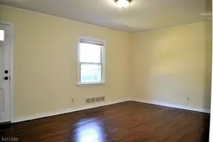 495 Mt Prospect Ave, Clifton, NJ 07012 - Photo 3