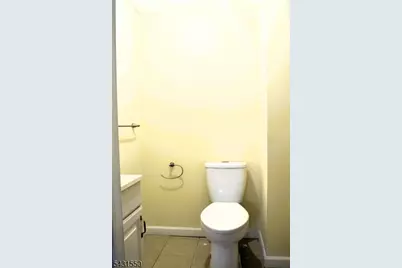495 Mount Prospect Ave, Clifton, NJ 07012 - Photo 15