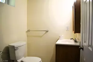 495 Mt Prospect Ave, Clifton, NJ 07012 - Photo 19
